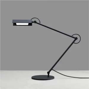 Standard Work - Skrivbordslampa