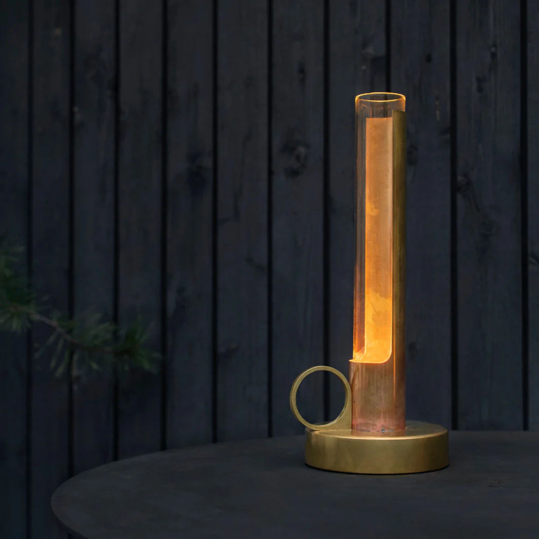 Visir - Portabel bordslampa i alternativ Svart | Vit | Mässing | Koppar - Bild 8