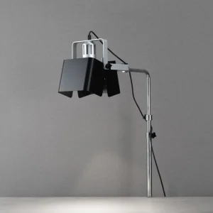 YK100 B2 - Skrivbordslampa